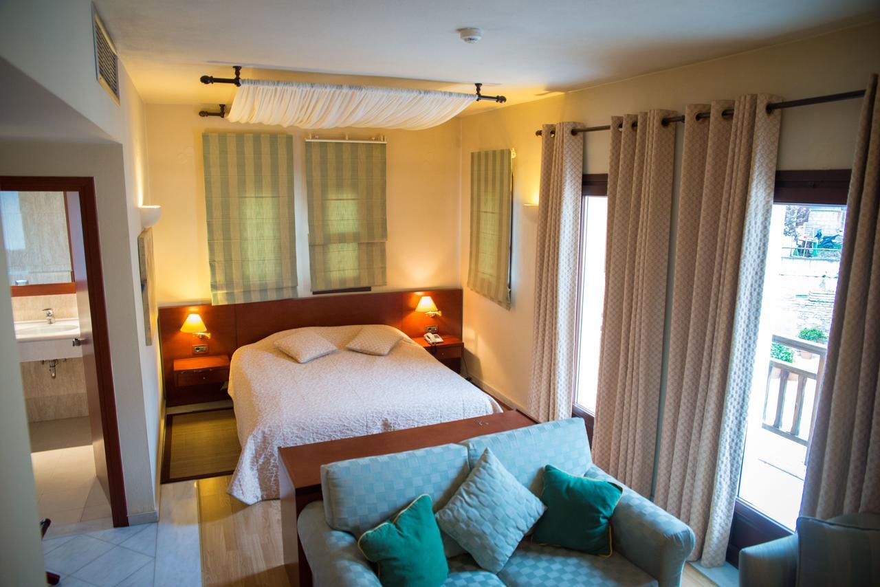 Maritsas Hotel & Suites Portariá Chambre photo